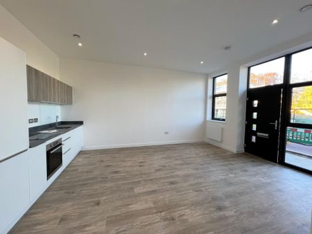 1 bedroom ground floor maisonette to rent - Photo 5