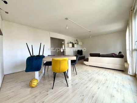 Location Appartement 3 pièces 72m² MAROMME 76150 - Photo 5