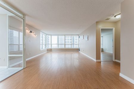 For Lease - 55 Elm Drive Unit# 1011, Mississauga, Ontario - Photo 5