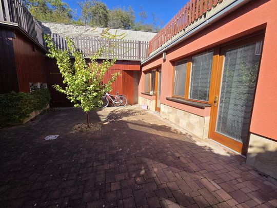 Pronájem bytu 1+kk 28 m² - Photo 1