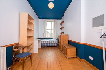 4 bedroom apartment to rent - Photo 2