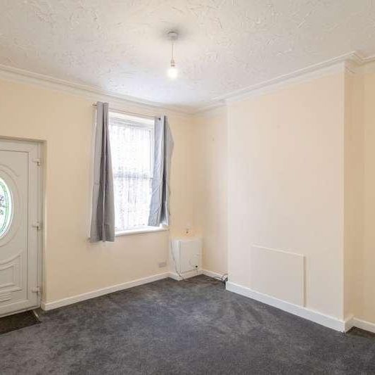 College Street, Long Eaton, NG10 - Photo 1