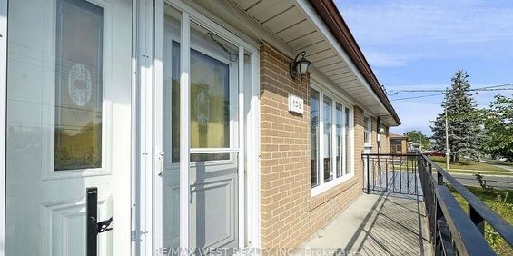 For Lease - 136 Duncanwoods Drive, Toronto, Ontario - Photo 3