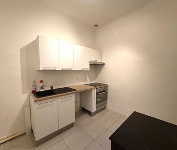 AIX EN PROVENCE - A LOUER - CENTRE VILLE - T2 COURS MIRABEAU - RUE ... - Photo 3