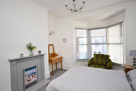 3 bed flat to rent in George Scott Street, South Shields, NE33 - Photo 4