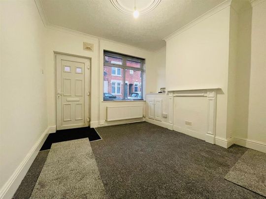 2 bedroom house to rent - Photo 1