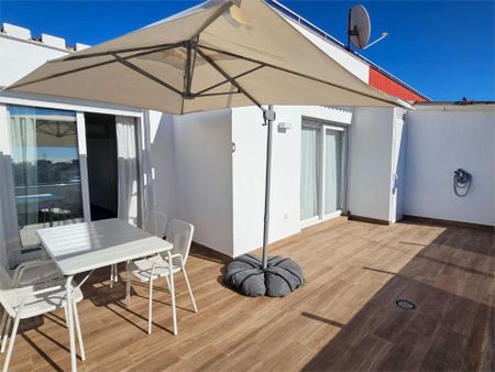 Piso de alquiler en Calle Eugenio Gross, 62, Los Castillejos - La Trinidad - Photo 4