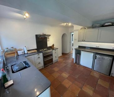 3 bedroom property to rent - Photo 5