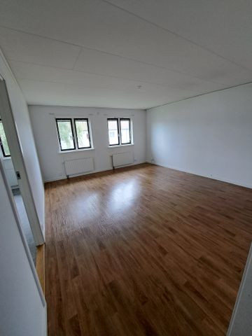 Smedjegatan, Vara - Foto 3