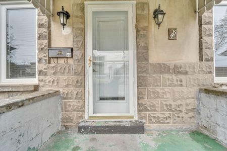 For Lease - 48 Park Street, Mississauga, Ontario - Photo 4