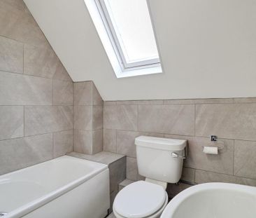 2 bedroom terraced house to rent - Photo 3