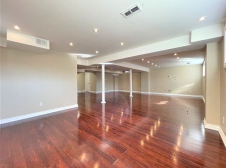 For Lease - 205 Vanda Drive, Vaughan, Ontario - Photo 5