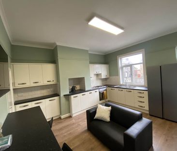 Victoria Road (room 4), Morley, Leeds - Photo 6