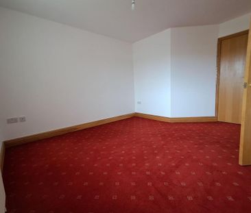 4 bedroom detached house to rent - Photo 5