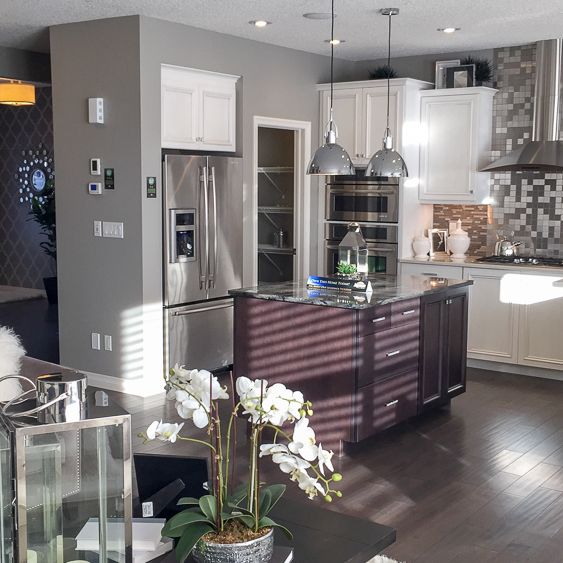 Gorgeous 3 Bedroom House For Rent In Orchards. - Photo 1