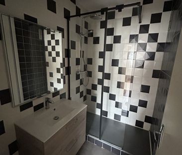 Location Appartement 3 pièces 63m² - Photo 6