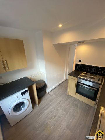 1 bed Flat in West Derby Village , Liverpool, L12 5HJ - Photo 2