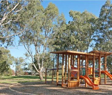 1/2 Vangelica Way, South Morang VIC 3752 - Apartment For Rent | Domain - Photo 3