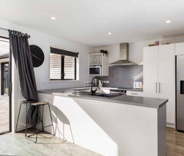 Rare Rental Opportunity in a Premium Location - Photo 4