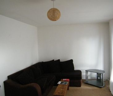 Brunton Road, Lancaster, LA1 - Photo 1