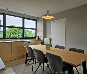 Dakappartement met 2 slaapkamers in het centrum van OLV-Olen! - Photo 3