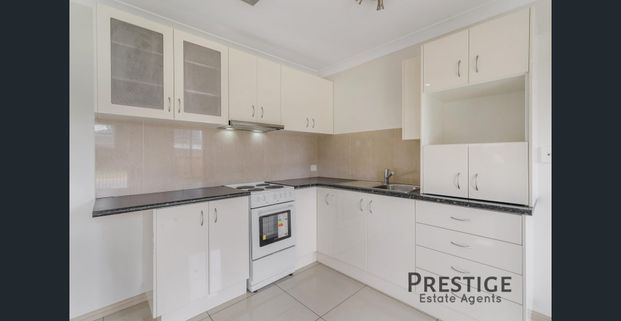 Neat & Tidy Family Residence - Photo 1