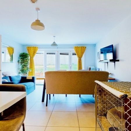 6 bedroom detached house to rent - Photo 3