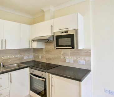 Studio to rent - Photo 5