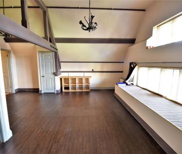 Studio to rent - Photo 5