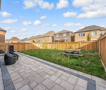 For Lease - 67 Ten Pines Road, Vaughan, Ontario - Photo 3