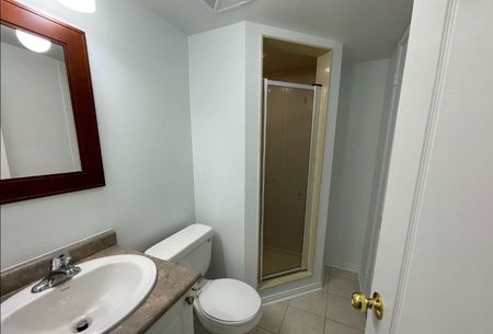 For Lease - 5050 Intrepid Drive Unit# 30, Mississauga, Ontario - Photo 4