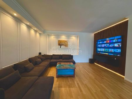 Elegant Three Bedrooms Duplex across Herastrau Park, Herastrau - Photo 2