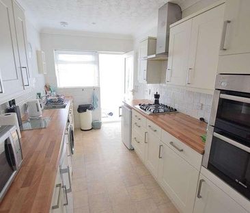 Durland Close, New Milton, Hampshire, BH25 - Photo 1