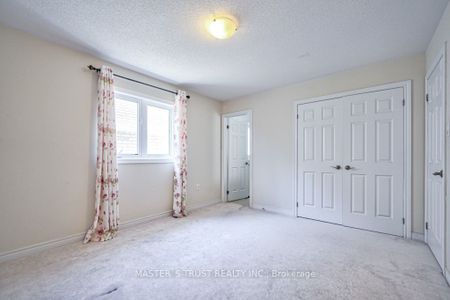 Detached Home For Lease | N8108348 - Photo 5