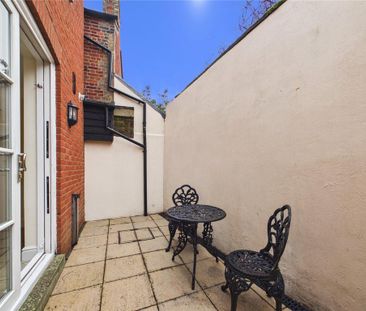 2 bedroom terraced house to rent - Photo 3