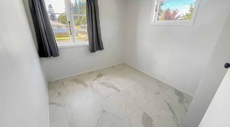 TOKOROA - 3 BEDROOMS - Photo 3