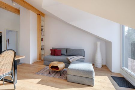 Furnished attic apartment in Gröbenzell - Foto 2