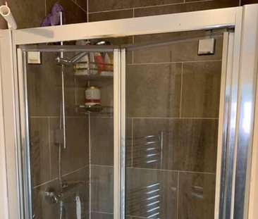 1 bedroom in a house share to rent - Photo 6