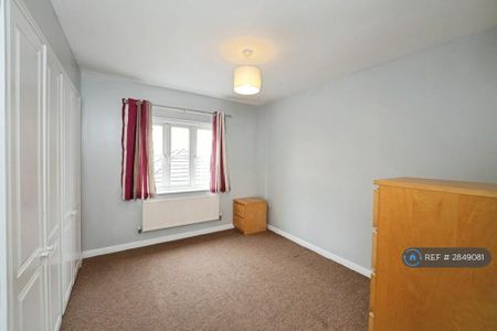 2 bedroom detached house to rent - Photo 4