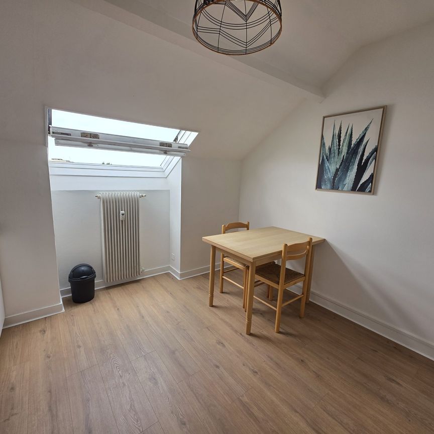 Location Appartement 1 pièce 18m² ANGERS 49000 - Photo 1