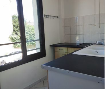 Location Appartement 1 pièce 29m² - Photo 2