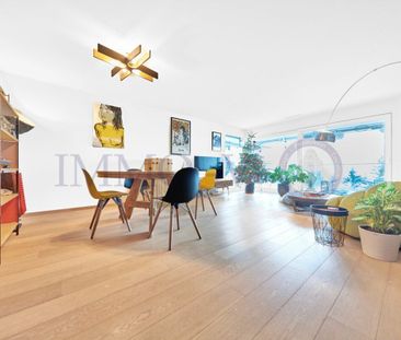 SPACIOUS STANDING WITH BALCONY + TERRACE AND LAKE VIEW - Foto 1