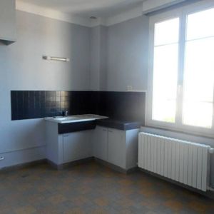 COUTANCES, centre ville - Photo 2