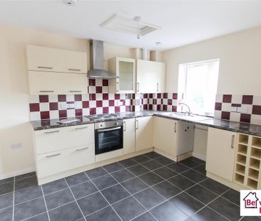 3 bedroom apartment to rent - Photo 4
