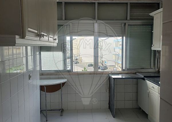 Apartamento T2 em Lisboa