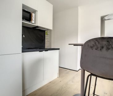 STUDIO MEUBLÉ - 21 m2 - 69001 - LYON - Photo 4