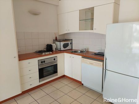 45/86 Ogden Street, Townsville City, QLD 4810 - Photo 4