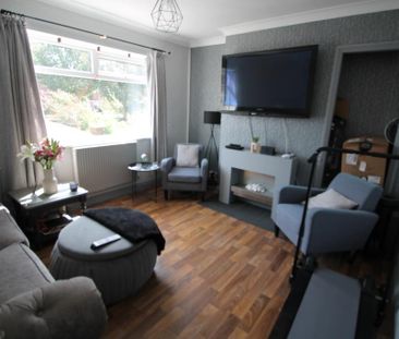 2 bedroom maisonette to rent - Photo 2