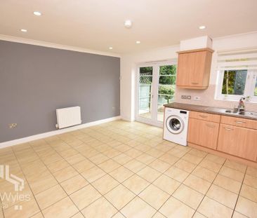 3 bedroom end of terrace house to rent - Photo 5