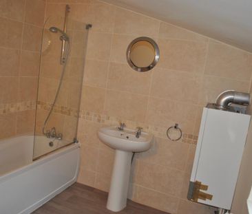 1 bedroom flat to rent - Photo 6